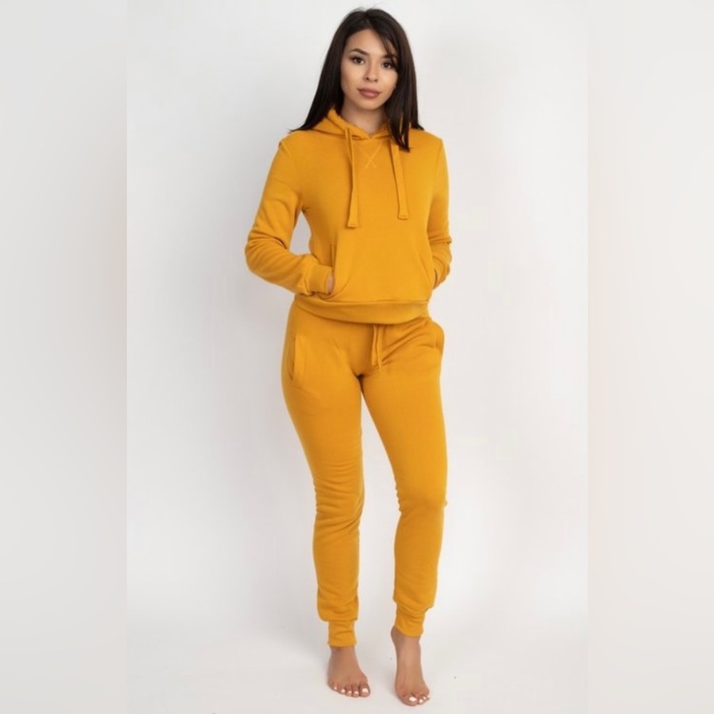 Mustard hoodie & jogger set